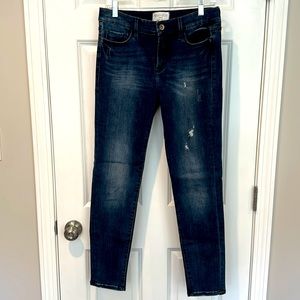 Nancy Rose jeans. Size 30. Skinny fit.